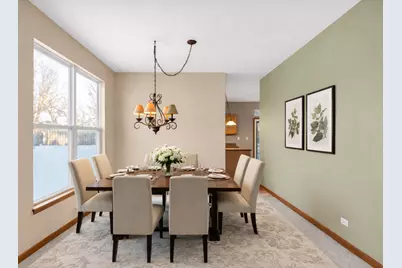 15 S Conway Court, South Elgin, IL 60177 - Photo 7