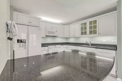 360 E Randolph Street #2307, Chicago, IL 60601 - Photo 7