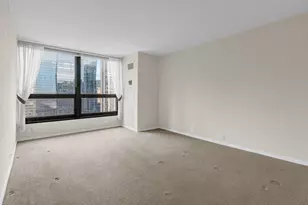 360 E Randolph St, Chicago, IL 60601 - Photo 5