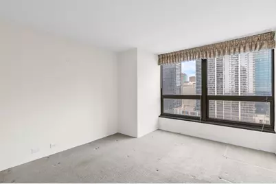 360 E Randolph Street #2307, Chicago, IL 60601 - Photo 11
