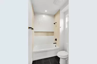 843 N Lorel Avenue, Chicago, IL 60651 - Photo 17