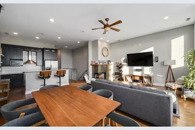 2710 W Chicago Avenue #4, Chicago, IL 60622 - Photo 9