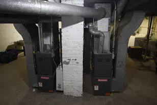 1305 Garrison Ave, Rockford, IL 61103 - Photo 15