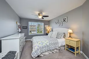 570 Amy Ln, Wheaton, IL 60187 - Photo 21