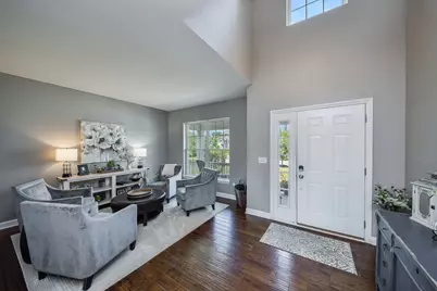 570 Amy Lane, Wheaton, IL 60187 - Photo 3