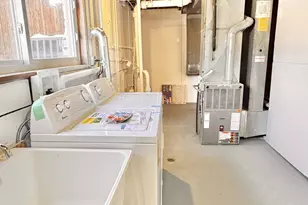 16465 Terry Ln, Oak Forest, IL 60452 - Photo 15