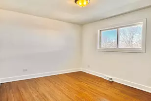 16465 Terry Ln, Oak Forest, IL 60452 - Photo 11