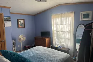 818 Peach Tree St, Urbana, IL 61802 - Photo 3