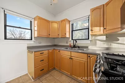 402 S Michigan Avenue, Villa Park, IL 60181 - Photo 9