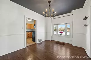 402 S Michigan Ave, Villa Park, IL 60181 - Photo 7