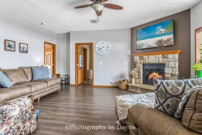 321 S Maple Street, Buckingham, IL 60917 - Photo 11