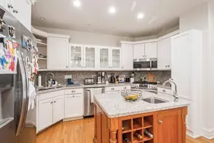 1110 W Wolfram St, Chicago, IL 60657 - Photo 5