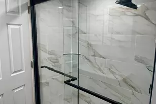 6522 N Spaulding Ave, Lincolnwood, IL 60712 - Photo 13