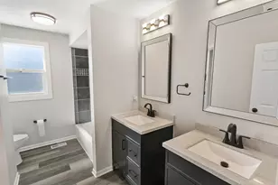 655 Sullivan Ln, University Park, IL 60484 - Photo 9