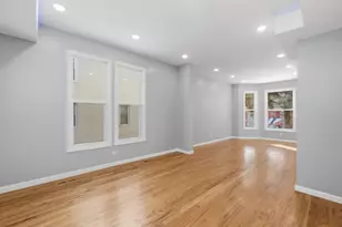 10451 S Hoxie Ave, Chicago, IL 60617 - Photo 11