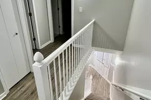 1926 Grove Ave, Schaumburg, IL 60193 - Photo 11