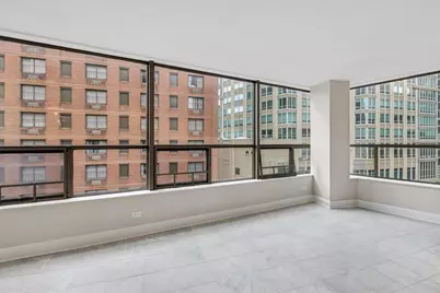 110 E Delaware Street #1301, Chicago, IL 60611 - Photo 5