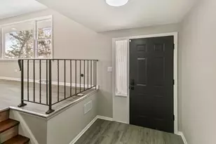 9204 Kedvale Ave, Oak Lawn, IL 60453 - Photo 5