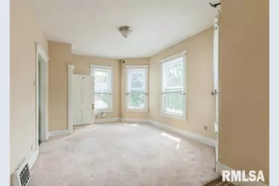2308 18th Avenue, Moline, IL 61265 - Photo 9