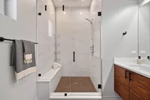 910 N Wood St, Chicago, IL 60622 - Photo 17