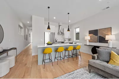 910 N Wood Street #2, Chicago, IL 60622 - Photo 11