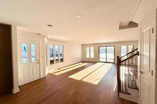 340 Redwing Dr, Deerfield, IL 60015 - Photo 9