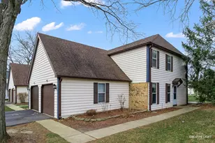 2456 Devonshire Ct, Aurora, IL 60502 - Photo 1