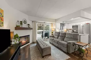 404 Melrose Ave, Glen Ellyn, IL 60137 - Photo 13