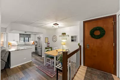 404 Melrose Avenue #103, Glen Ellyn, IL 60137 - Photo 9