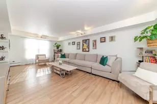 434 Gaylin Ct, Bensenville, IL 60106 - Photo 7