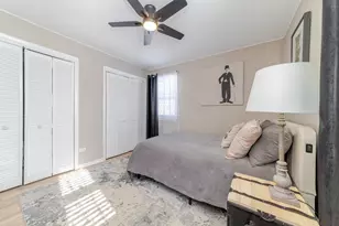 434 Gaylin Ct, Bensenville, IL 60106 - Photo 13