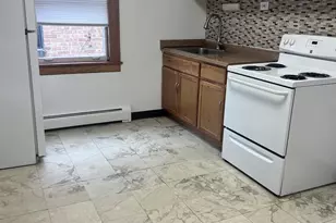 13 W Qunicy St, Westmont, IL 60559 - Photo 7