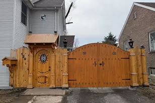 129 E Victoria Dr, Northlake, IL 60164 - Photo 3