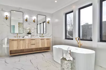 1907 W Wolfram Street, Chicago, IL 60657 - Photo 21