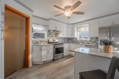 5250 S Nagle Avenue, Chicago, IL 60638 - Photo 13