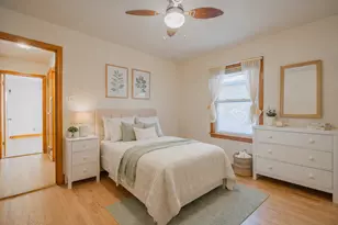 5250 S Nagle Ave, Chicago, IL 60638 - Photo 9