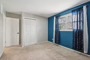 922 Dearborn Cir, Carol Stream, IL 60188 - Photo 23