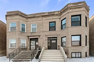 6430 S Eberhart Ave, Chicago, IL 60637 - Photo 1