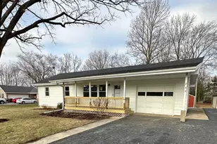 249 W Nebraska St, Frankfort, IL 60423 - Photo 1