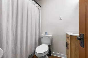 525 S Memorial Ave, Rockford, IL 61102 - Photo 7