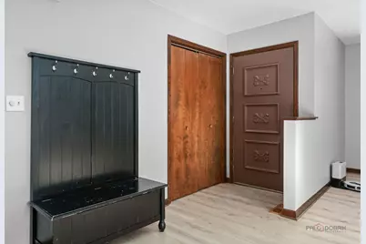 150 Lakewood Drive, Antioch, IL 60002 - Photo 3