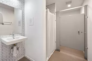 965 W 18th St, Chicago, IL 60608 - Photo 13