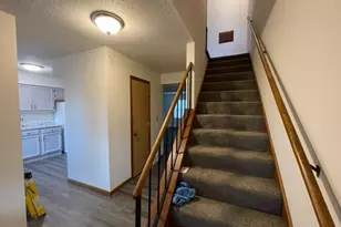 1642 Maness Ct, Sycamore, IL 60178 - Photo 7