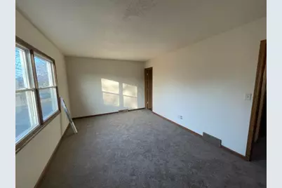 1642 Maness Court, Sycamore, IL 60178 - Photo 11