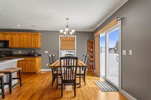 309 Bluestem Dr, Savoy, IL 61874 - Photo 7