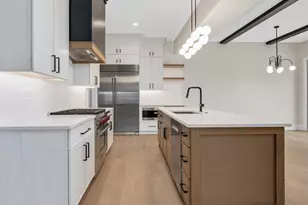 108 N Evergreen Ave, Elmhurst, IL 60126 - Photo 7