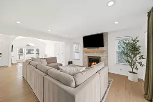 4573 Basswood Dr, Lisle, IL 60532 - Photo 11