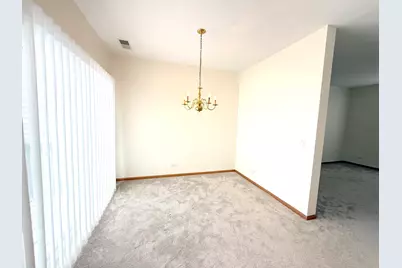 31647 Tallgrass Court, Lakemoor, IL 60051 - Photo 9