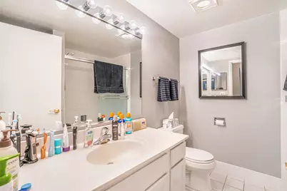 5511 N Chester Avenue #26, Chicago, IL 60656 - Photo 11