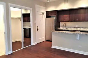 432 W Belmont Ave, Chicago, IL 60657 - Photo 5